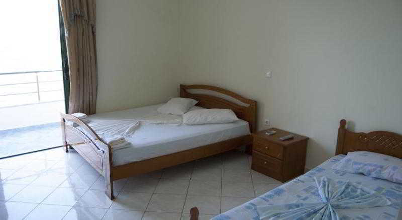 Perla Hotel Saranda Exterior foto
